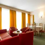Apartmanhotel Filomena 4*