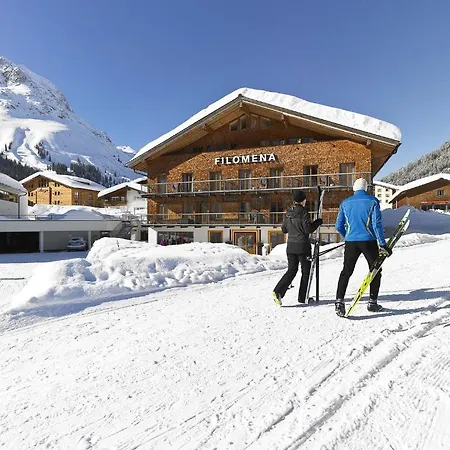 Filomena Aparthotel 4*